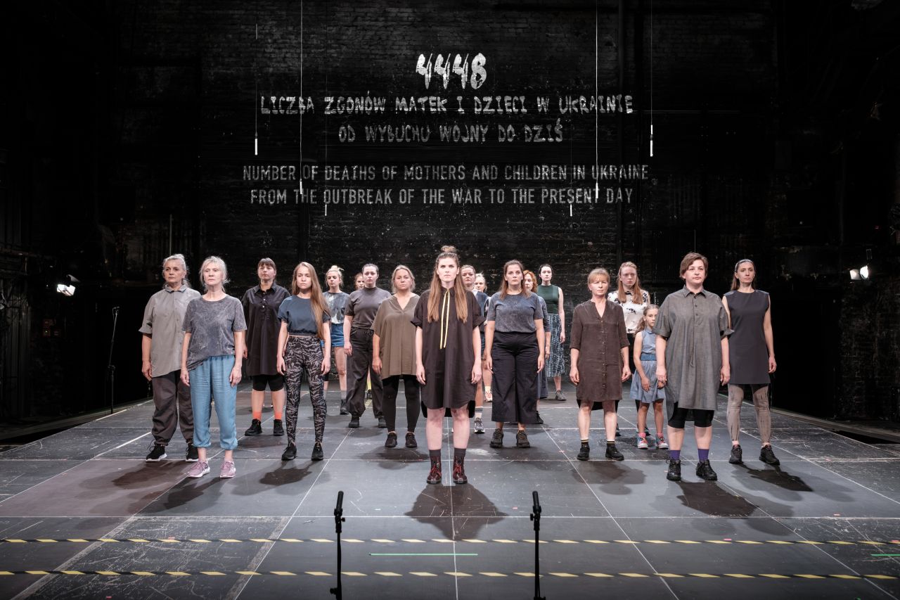 MOTHERS – A SONG FOR WARTIME