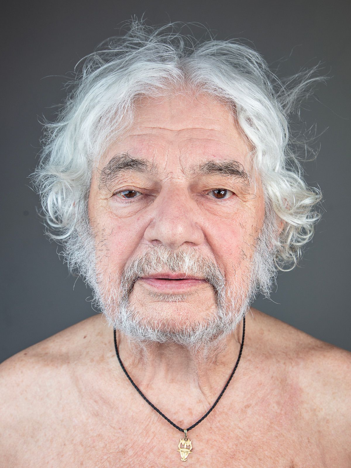 Gorki_Peter_Fieback_c_Esra_Rotthoff