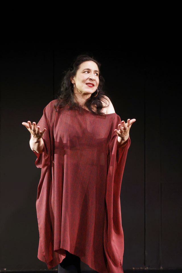 Bühnenfoto Make Love Not War