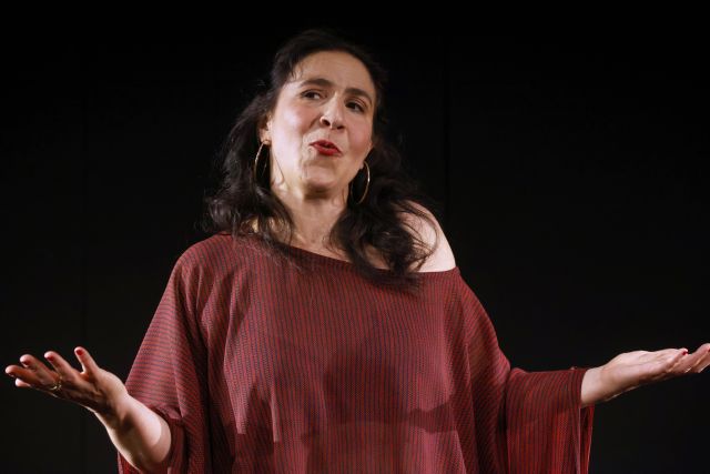 Bühnenfoto Make Love Not War