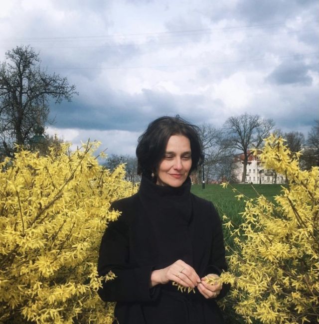 Katja Petrowskaja_c_Sasha Adrusyk