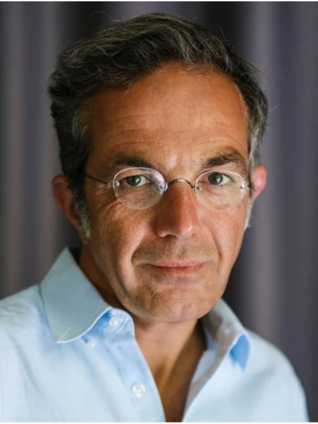 Webkachel_Navid Kermani_c_Peter-Andreas Hassiepen