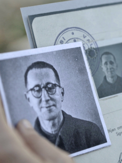 Filmstill aus Brecht und die Flüchtlingsgespräche